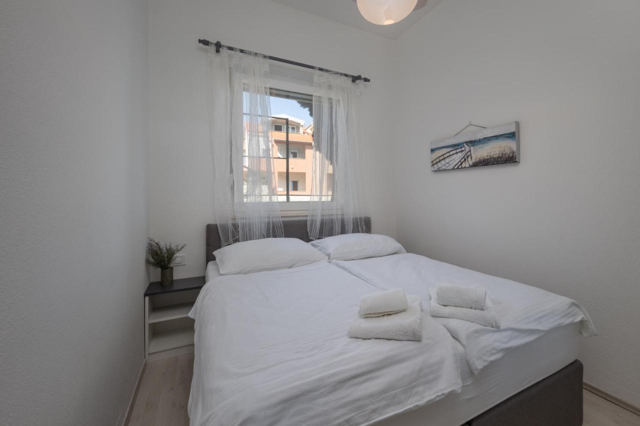 Apartments Jasna Privlaka  Exterior photo
