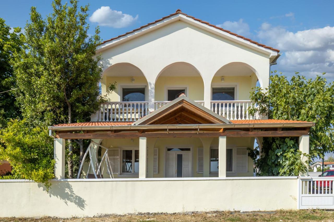 Apartments Jasna Privlaka  Exterior photo